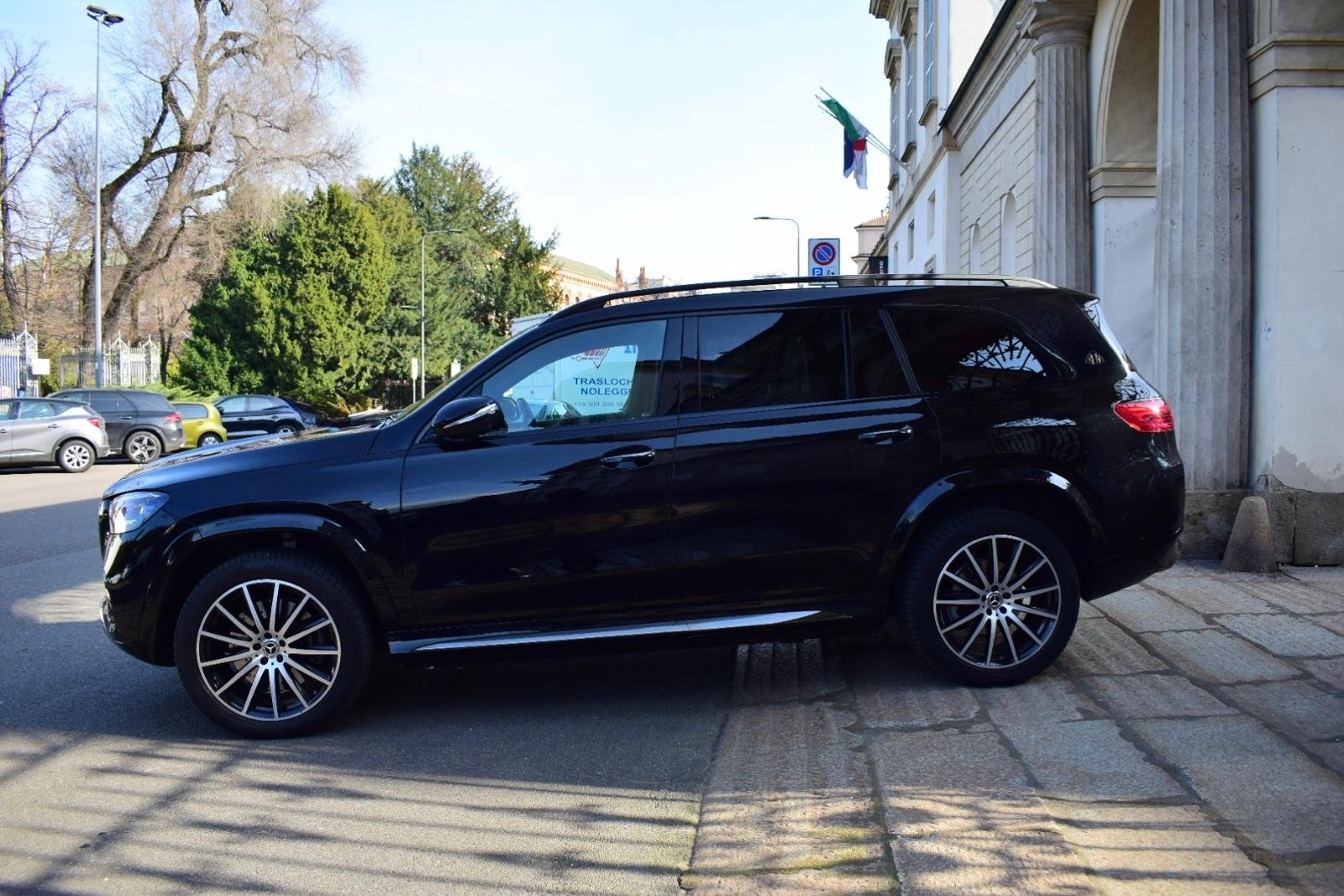 Mercedes GLS600 Maybach — photo 4